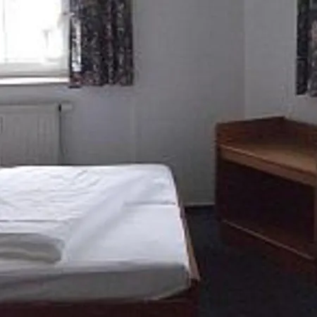 Am Hexenturm Hotel *