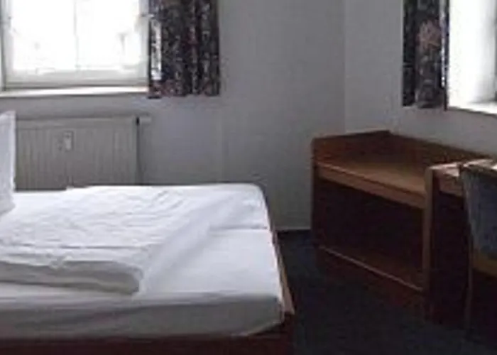 Am Hexenturm Hotel *